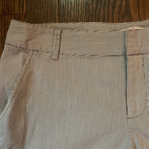 Joie Pinstripe Shorts - Picture 2 of 6